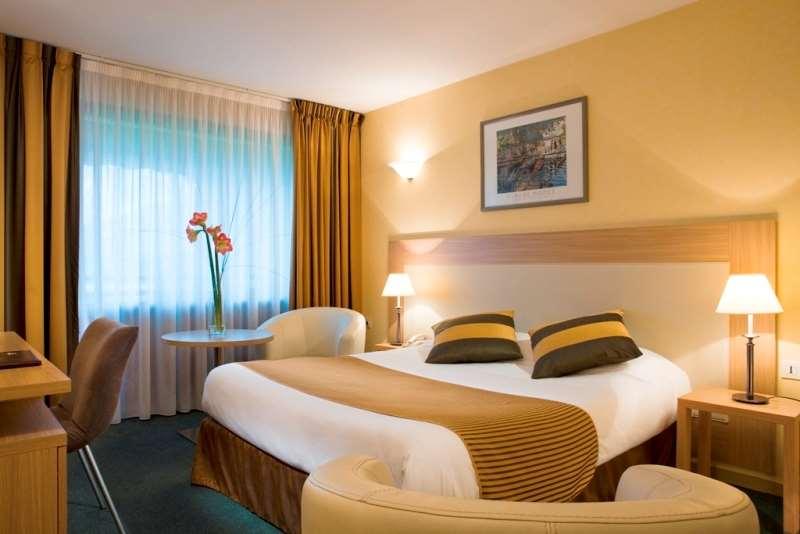 Hotel *** & Spa Vacances Bleues Villa Marlioz Aix-les-Bains Zimmer foto
