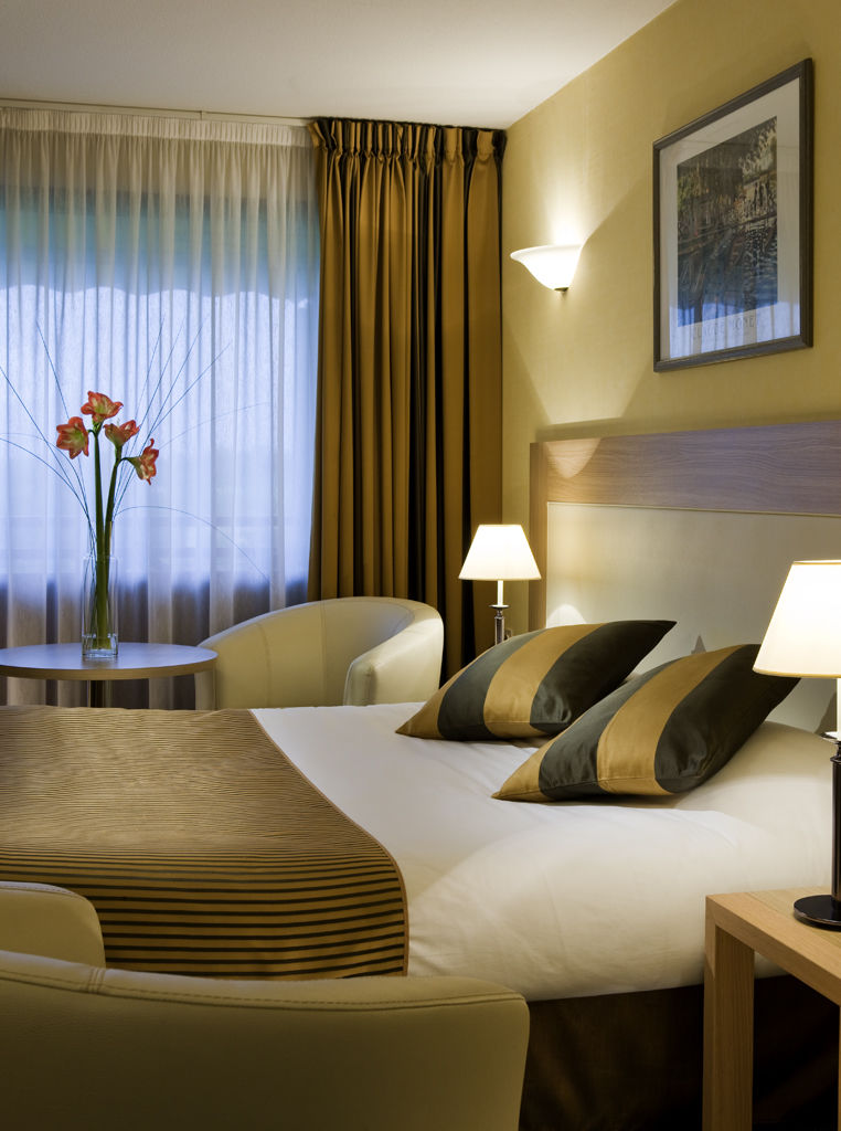 Hotel *** & Spa Vacances Bleues Villa Marlioz Aix-les-Bains Zimmer foto