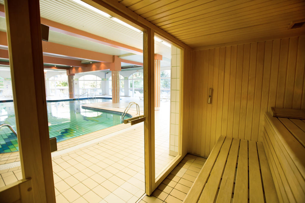 Hotel *** & Spa Vacances Bleues Villa Marlioz Aix-les-Bains Exterior foto